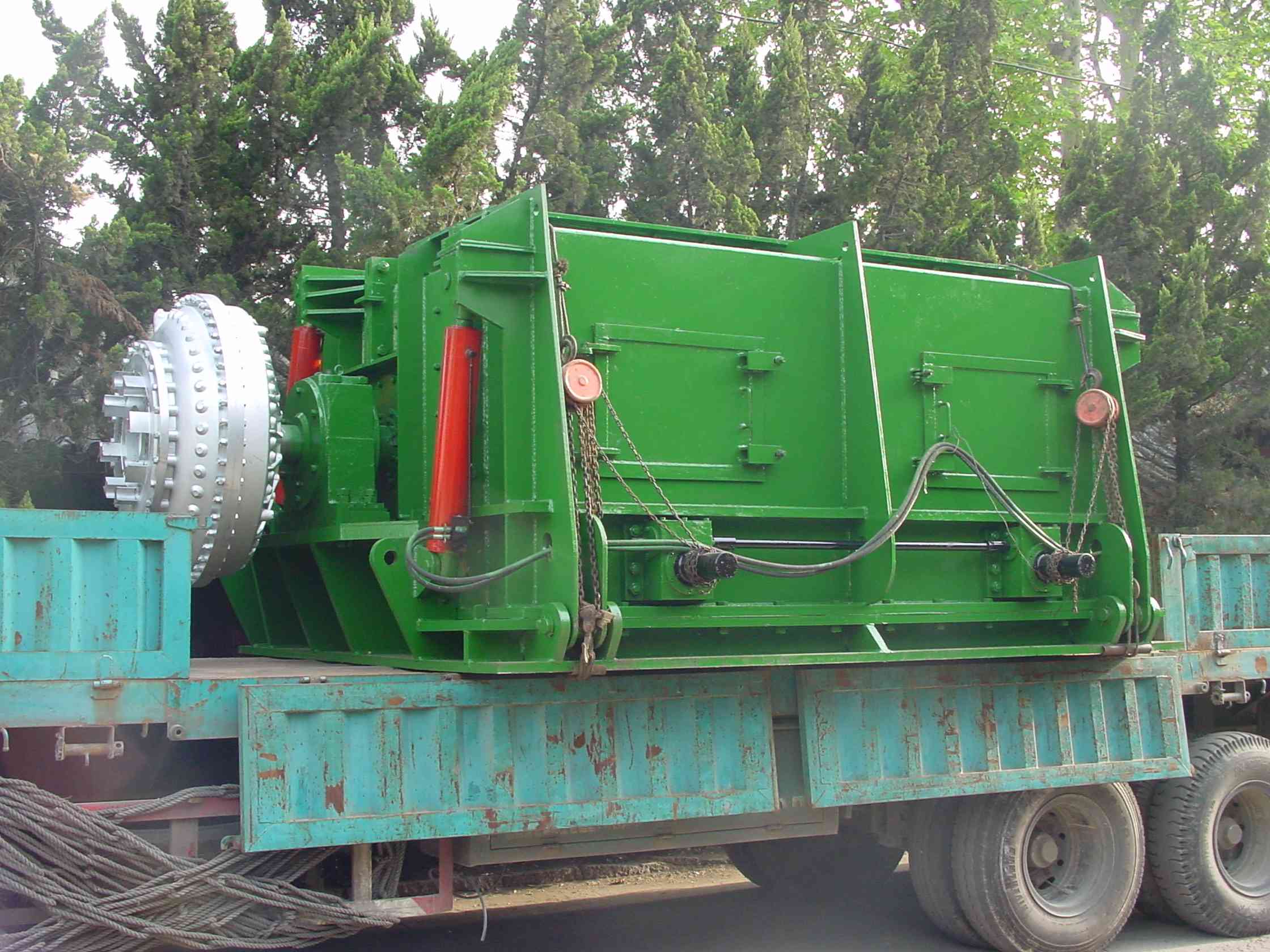 Concasseur à marteaux à anneaux robuste 1200T